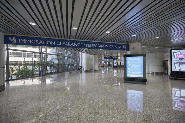 Ilustrasi imigrasi di Bandara Internasional Kuala Lumpur (KLIA), Malaysia. Foto: Sorbis/Shutterstock