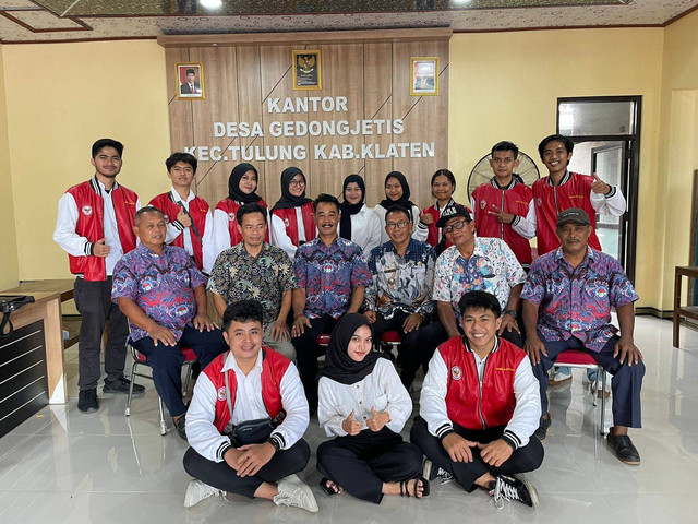 Mahasiswa KKN UNNES GIAT 10 Desa Gedongjetis Gelar Sosialisasi PHBS Cegah DBD  