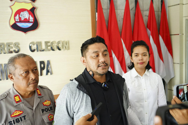 Polsek Cilegon amankan siswa kelas 2 SD berusia 8 tahun yang diduga menjadi korban penculikan oleh seorang remaja berusia 15 tahun di Cilegon. Foto: Dok. Polres Cilegon