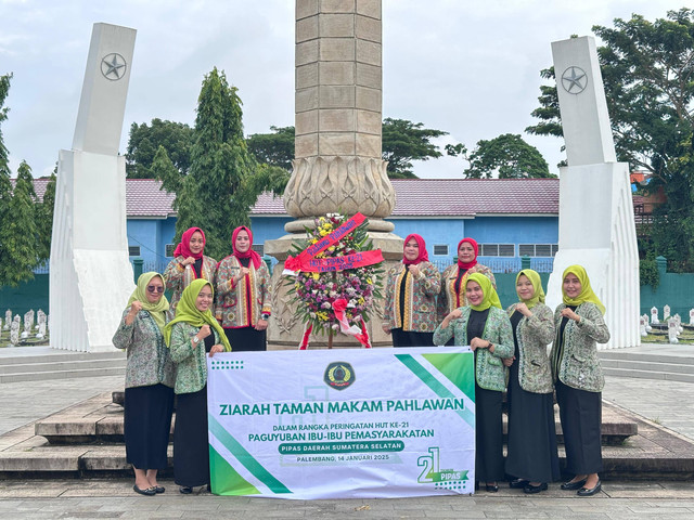 Memperingati HUT PIPAS Ke-21, LPP Palembang Ikuti Ziarah di Taman Makam Pahlawan