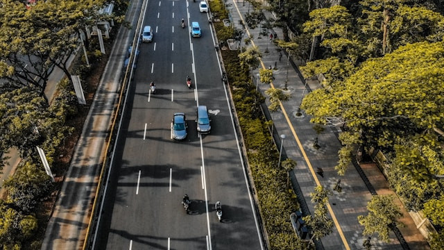 Boyolali-Semarang Berapa Jam? Foto Hanya Ilustrasi, Bukan Sebenarnya. Sumber Foto: Unsplash.com/Afif Ramdhasuma