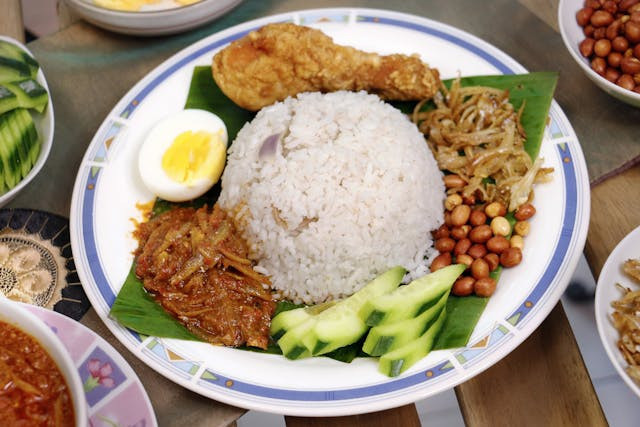 Nasi Koyor Semarang, foto hanya ilustrasi, bukan makanan sebenarnya: Pexels/Kent Ng