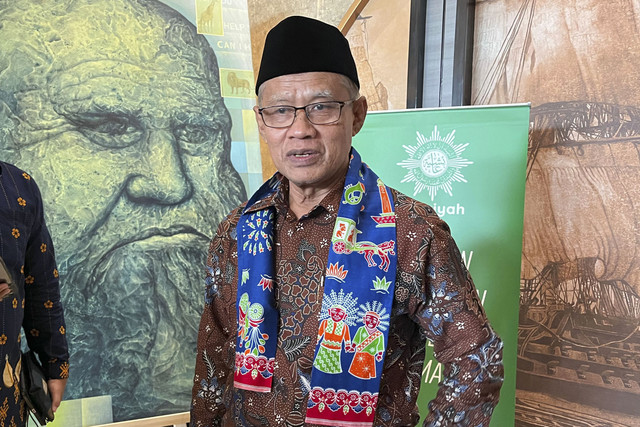 Ketua Pimpinan Pusat Muhammadiyah Haedar Nashir usai menghadiri Pembukaan Tanwir I Aisyiyah, di Hotel Tavia Heritage, Jakarta Pusat, Rabu (15/1/2025). Foto: Alya Zahra/kumparan 