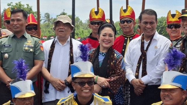 Kunjungan Mentan Andi Amran Sulaiman bersama Ketua Komisi IV DPR RI Titiek Soeharto di Kalurahan Poncosari, Srandakan, Bantul, pada Rabu (15/1/2025).(Foto. Olive)