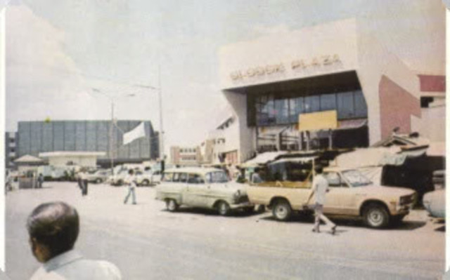 Kondisi bangunan Glodok Plaza pada tahun 1977. Foto: Dok. Glodok Plaza