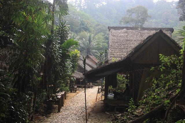 Foto by: Chandra Maulana (Suasana Baduy Luar)