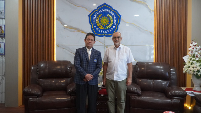 Rektor Unismuh Makassar Dr. Ir. Abd Rakhim Nanda, ST, MT, IPU dan Pendiri Asian Muslim Charity Foundation (AMCF) Dubai 