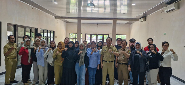 Foto : Komunitas Penggerak OK OCE GAN Berfoto Bersama Usai Pelatihan