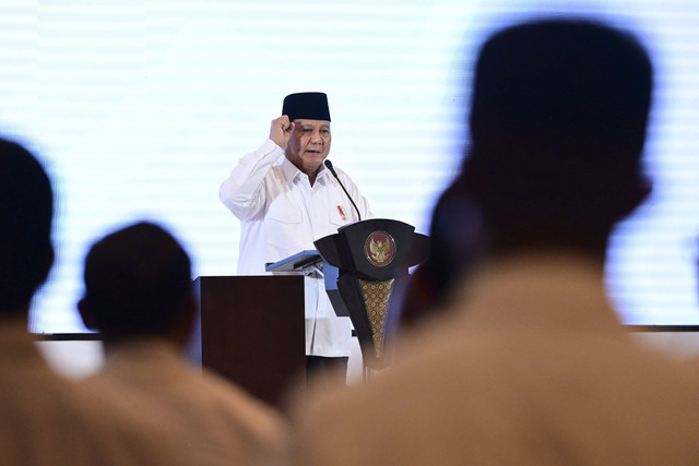 Presiden Prabowo Subianto menyampaikan sambutan dalam Musyawarah Nasional Konsolidasi Persatuan Kamar Dagang dan Industri (Kadin) Indonesia di Jakarta, Kamis (16/1/2025). Foto: Muchlis Jr/Biro Pers Sekretariat Presiden