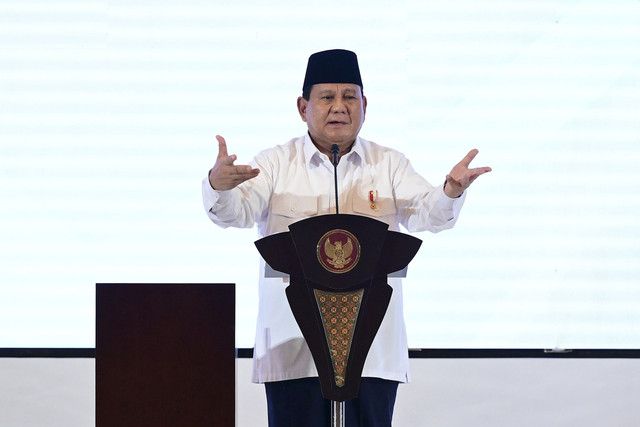 Presiden Prabowo Subianto menyampaikan sambutan dalam Musyawarah Nasional Konsolidasi Persatuan Kamar Dagang dan Industri (Kadin) Indonesia di Jakarta, Kamis (16/1/2025). Foto: Muchlis Jr/Biro Pers Sekretariat Presiden