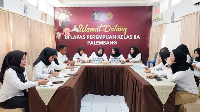 Berikan Kinerja Terbaik Setiap Bulannya, LPP Palembang Gelar Rapat Evaluasi