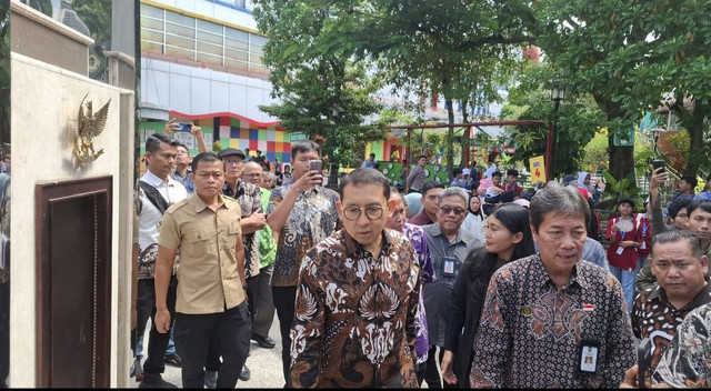 Fadli Zon saat kunjungi Taman Pintar Yogyakarta. Foto: Olive