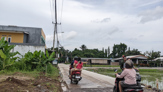 Penampakan Jl Hi Madang, Sukarame, Bandar Lampung usai di perbaiki. | Foto: Eva Nurdiah/Lampung Geh