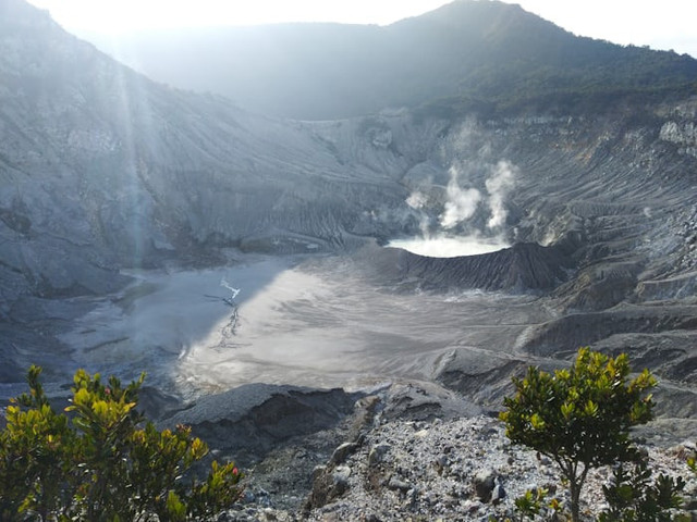 Sejarah Gunung Welirang (Foto hanya ilustrasi, bukan tempat sebenarnya) Sumber: unsplash/  Ferry Andriyansyah