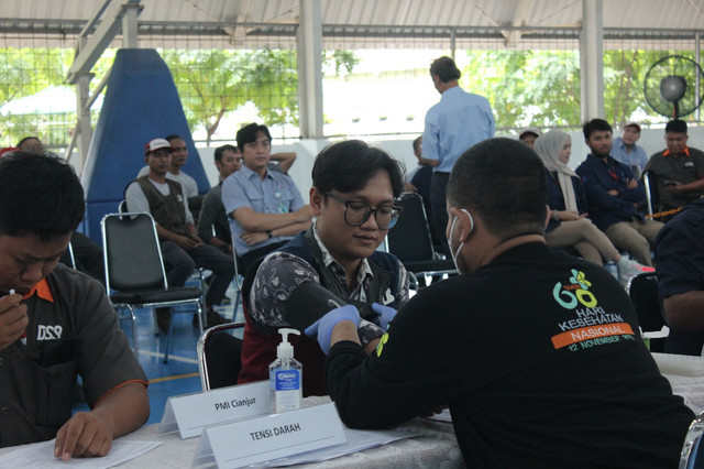 Kegiatan donor darah oleh Bridgestone Indonesia. Foto: dok. Bridgestone