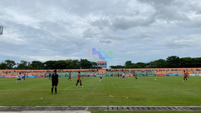 Pertandingan Persibo Bojonegoro vs Persiku Kudus, di Stadion Letjen H Soedirman Bojonegoro. Senin (20/01/2025) (Aset: Istimewa)