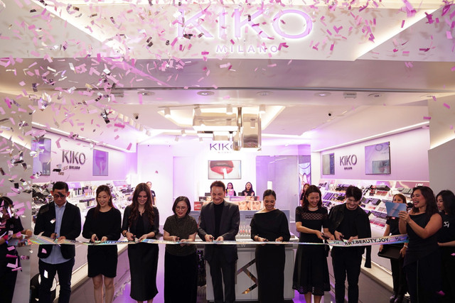 Pembukaan gerai brand makeup Italia Kiko Milano di Mal Senayan City, Jakarta Pusat, Jumat (17/1/2025). Foto: Kiko Milano