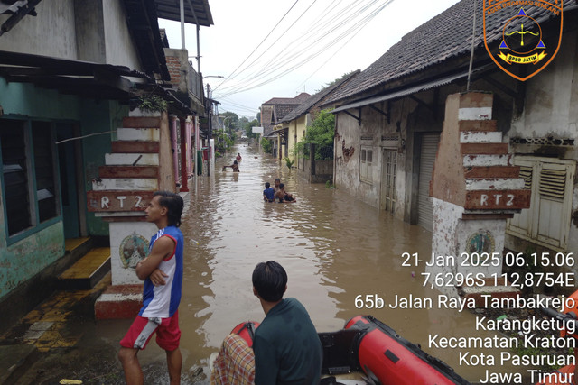 Banjir merendam tiga kelurahan di Kecamatan Gadingrejo, Kota Pasuruan. Foto: Dok. BPBD Jatim