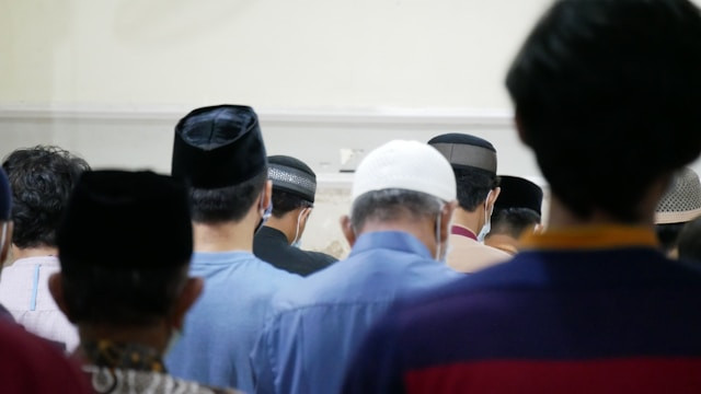 Tata Cara Sholat Tasbih. Foto Hanya Ilustrasi. Sumber Foto: Unsplash.com/Masjid Pogung Raya