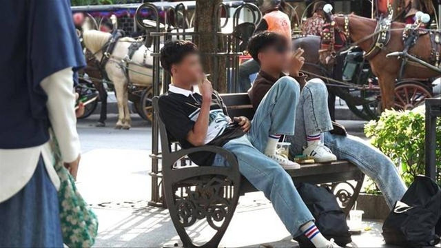 Ilustrasi merokok di Malioboro. Foto: Arif UT/Pandangan Jogja