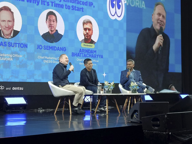 Chief Marketing Officer (CMO) Enesis Group, Jo Semidang, dan Chief Marketing Officer Savoria, Thomas Sutton, dalam acara IP Expo 2025 di Kempinski, Jakarta, Rabu (22/1/2025). Foto: Muhammad Fhandra Hardiyon/kumparan