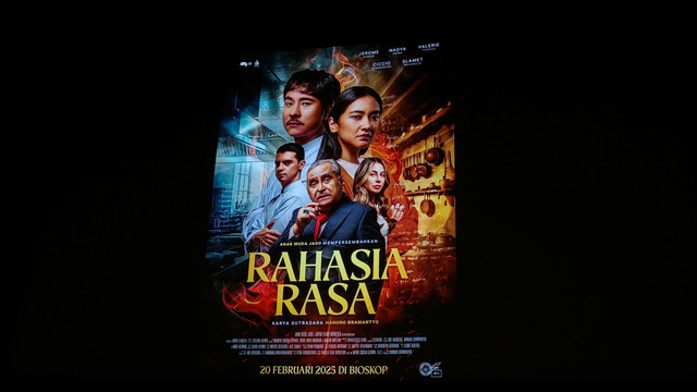 Konferensi pers perilisan poster dan trailer film Rahasia Rasa di Kawasan Cikini, Jakarta Pusat, Rabu (22/1/2025). Foto: Aprilandika Pratama/kumparan