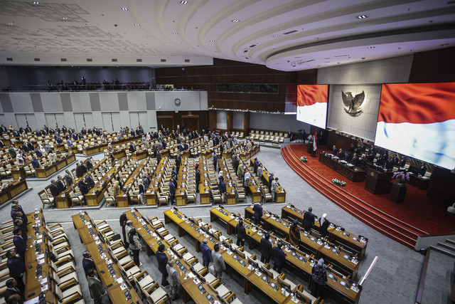 Suasana Rapat Paripurna DPR Ke-11 Masa Persidangan II Tahun Sidang 2024-2025 di Kompleks Parlemen, Senayan, Jakarta, Kamis (23/1/2025).  Foto: Dhemas Reviyanto/ANTARA FOTO