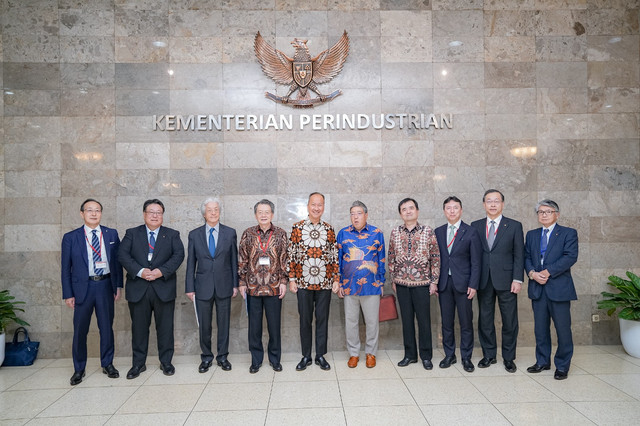 Pertemuan antara Kamar Dagang dan Industri (Kadin/JCCI) Jepang dengan Kementerian Perindustrian (Kemenperin), di Jakarta, Kamis (23/1/2025). Foto: Kemenperin