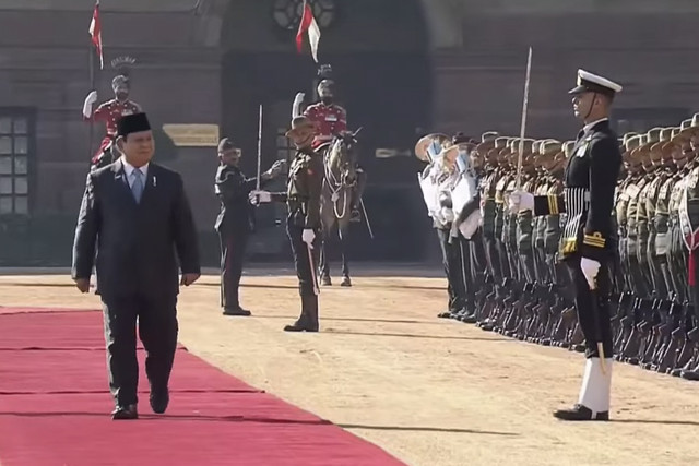 Upacara Kenegaraan Sambut Presiden Prabowo di Istana Rashtrapati Bavan, New Delhi. Foto: YouTube/ Sekretariat Presiden