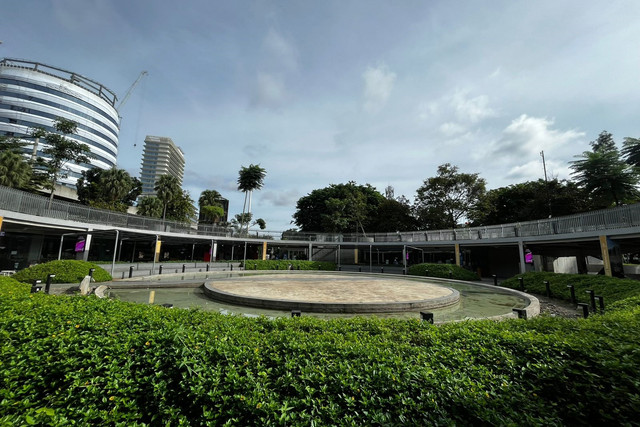 Suasana Taman Literasi Martha Christina Tiahahu, Melawai, Jakarta Selatan, Minggu (26/1/2025). Foto: Rayyan Farhansyah/kumparan