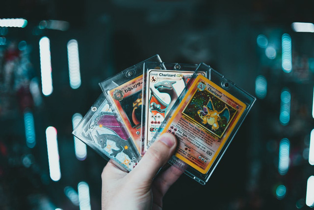 Ilustrasi Apakah Kartu Pokemon TCG Bisa Dijual,Foto:Pexels/Erik Mclean