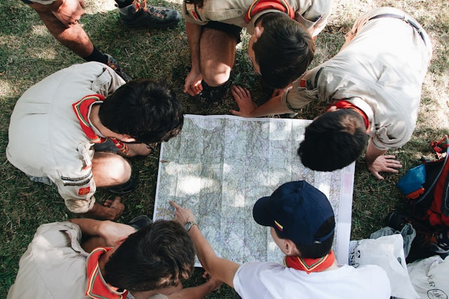 Materi Kompas Pramuka. Foto hanya ilustrasi. Sumber foto: Unsplash/Mael Balland