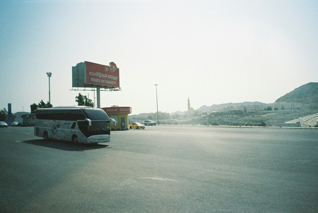 Rest Area Ngantang Malang. Foto hanya ilustrasi, bukan tempat sebenarnya. Foto: dok. Unsplash/K Munggaran