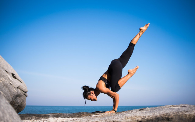 Deskripsi: Yoga, Kekuatan, Wanita Sumber: Pixabay.com