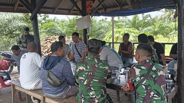 Kodam I Bukit Barisan mendatangi lokasi rusuh TNI dan ormas di Kabupaten Deli Serdang, Sumut, pada Rabu (29/1/2025). Foto: Dok. Kodam I BB