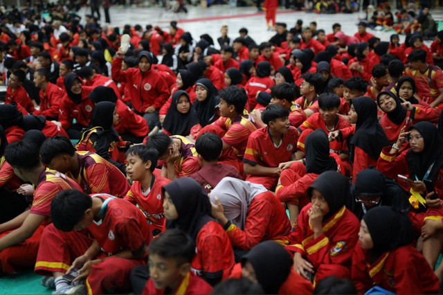 Suasana Peserta Turnamen Nasional Tapak Suci UMS saat Menunggu Pengumuman Kejuaraan. Dok Humas UMS