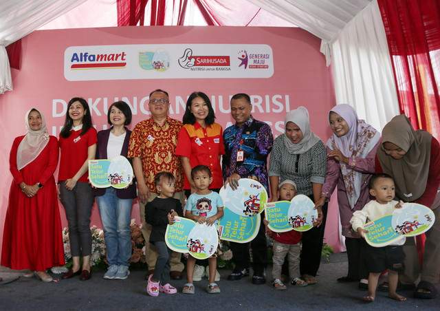 Alfamart dan Sarihusada Luncurkan Program "Bantuan Nutrisi Untuk Anak Bangsa", Dukung Generasi Maju Bebas Stunting. Foto: Sarihusada