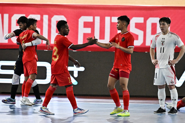 Selebrasi pemain Timnas Futsal Indonesia usai menang melawan Timnas Futsal Jepang pada pertandingan Indonesia Futsal 4 Nations World Series 2025 di Jakarta International Velodrome, Jakarta, Kamis (30/1/2025). Foto: Aprillio Akbar/ANTARA FOTO