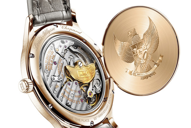 Jam tangan mewah Chopard L.U.C XPS 1860 Officer The Time Place 25th Anniversary Limited Edition. Foto: Dok. Chopard