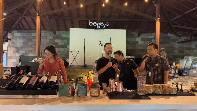 Acara Bogey's Nusantara Coffee Night kolaborasi antara Bogey's Teras di Hyatt Regency Yogyakarta dengan Space Coffee Roastery. Foto: Arif UT/Pandangan Jogja