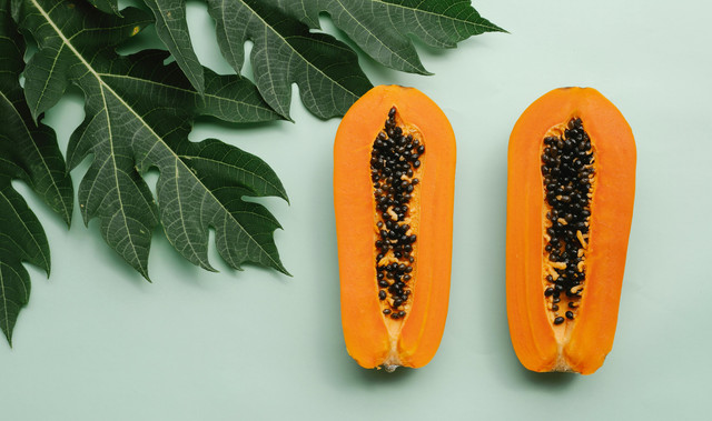 Photo by Any Lane from Pexels: https://www.pexels.com/photo/halves-of-papaya-on-green-background-5945731/