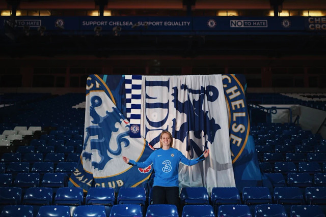 Keira Walsh, gelandang asal Spanyol, resmi diperkenalkan menjadi pemain Chelsea Women. Foto: Dok. Chelsea