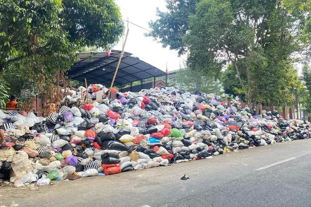 Sampah di Jogja. Foto: Tugu Jogja