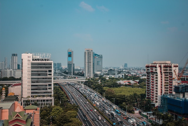 Rest Area Poncokusumo. Foto hanyalah ilustrasi, bukan tempat sebenarnya. Sumber: unsplash/ Fiqih Alfarish.