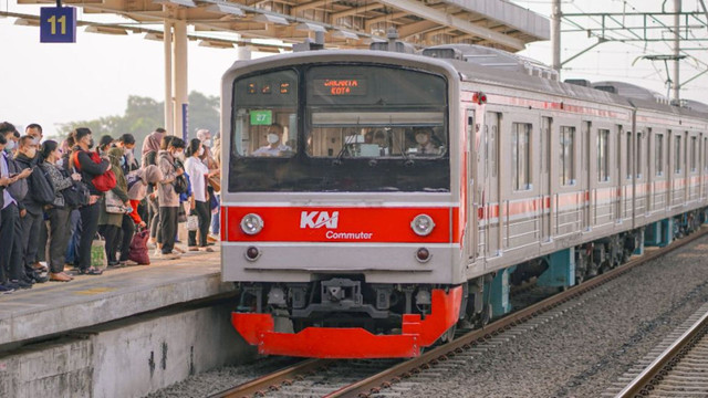 Ilustrasi layanan kereta api Jabodetabek. Foto: KAI Commuter  