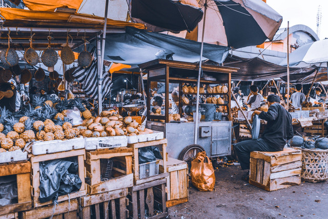 Kuliner Pasar Gede Solo. Foto hanya ilustrasi, bukan tempat sebenarnya. Sumber: Unsplash/Arya Ferrari