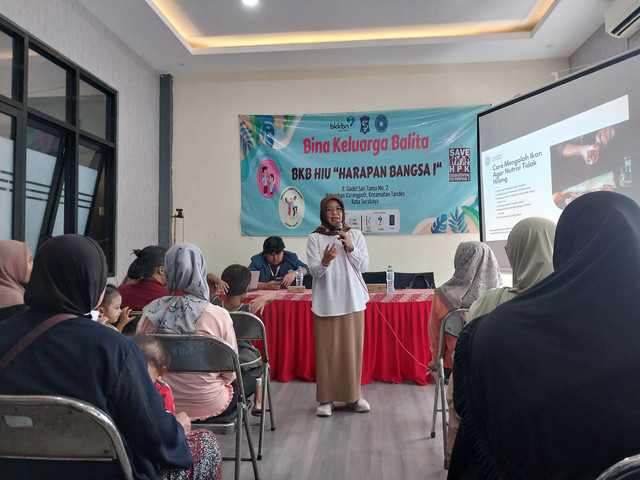 Dokumentasi kegiatan program kerja mahasiswa KKN-BBK 5 Universitas Airlangga