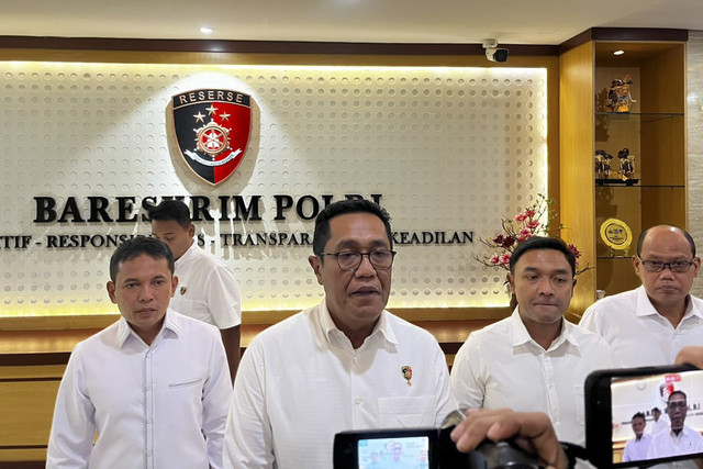 Dirtipidum Bareskrim Polri Brigjen Djuhandani Rahardjo Puro saat di wawancarai di mabes polri, jakarta selatan, Senin (3/2/2025). Foto: Rayyan Farhansyah/kumparan