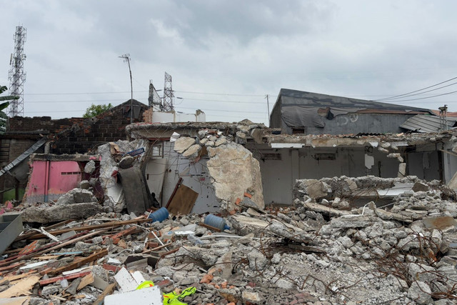 Kondisi terkini beberapa rumah di atas tanah yang bersengketa di Setia Mekar, Tambun Selatan, Bekasi, Selasa (4/2/2025). Foto: Abid Raihan/kumparan