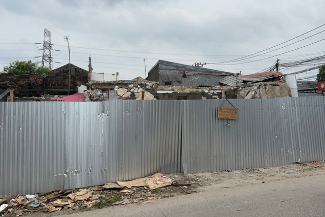 Kondisi terkini beberapa rumah di atas tanah yang bersengketa di Setia Mekar, Tambun Selatan, Bekasi, Selasa (4/2/2025). Foto: Abid Raihan/kumparan